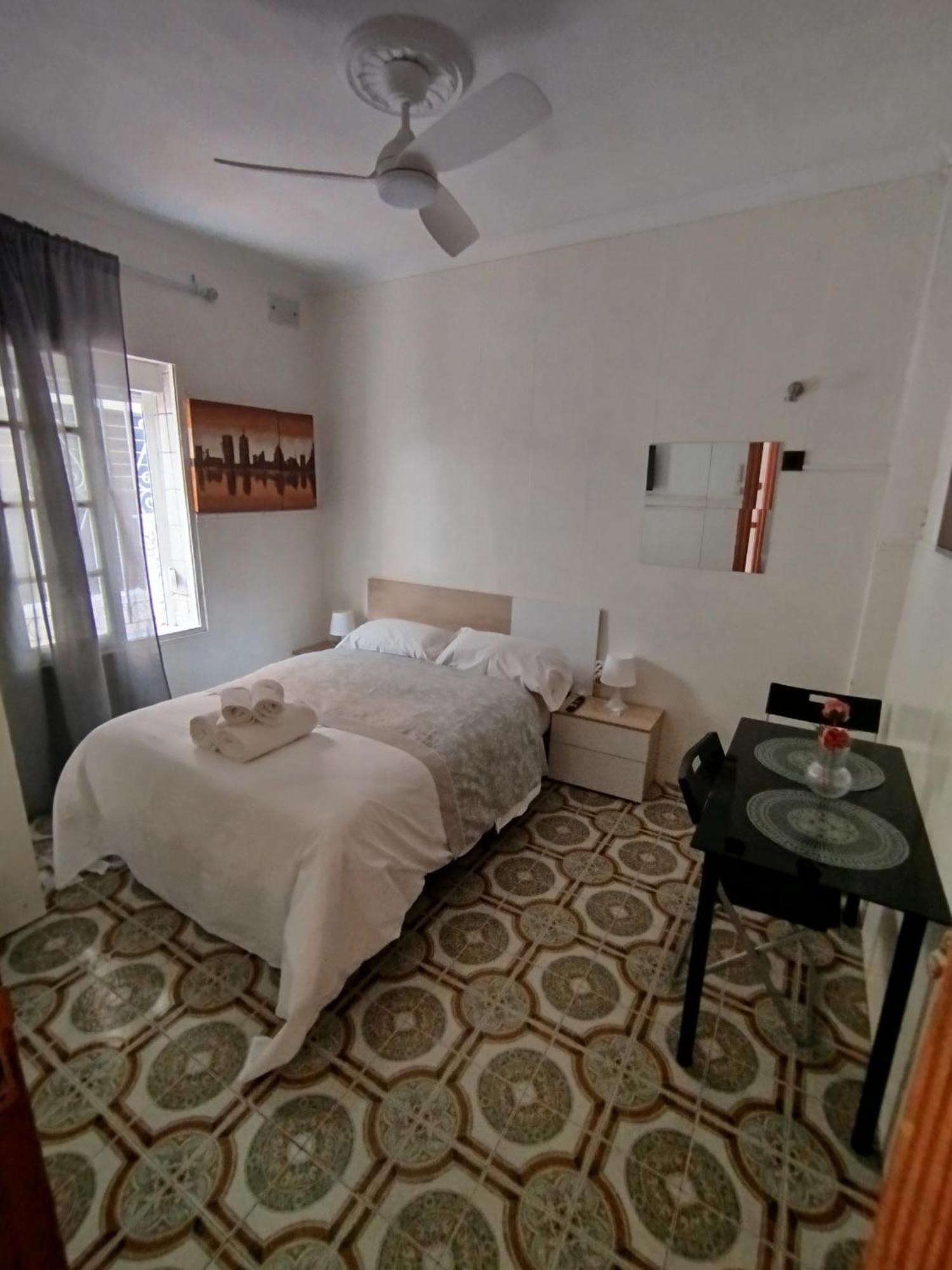 Malaga Center Rooms Buitenkant foto